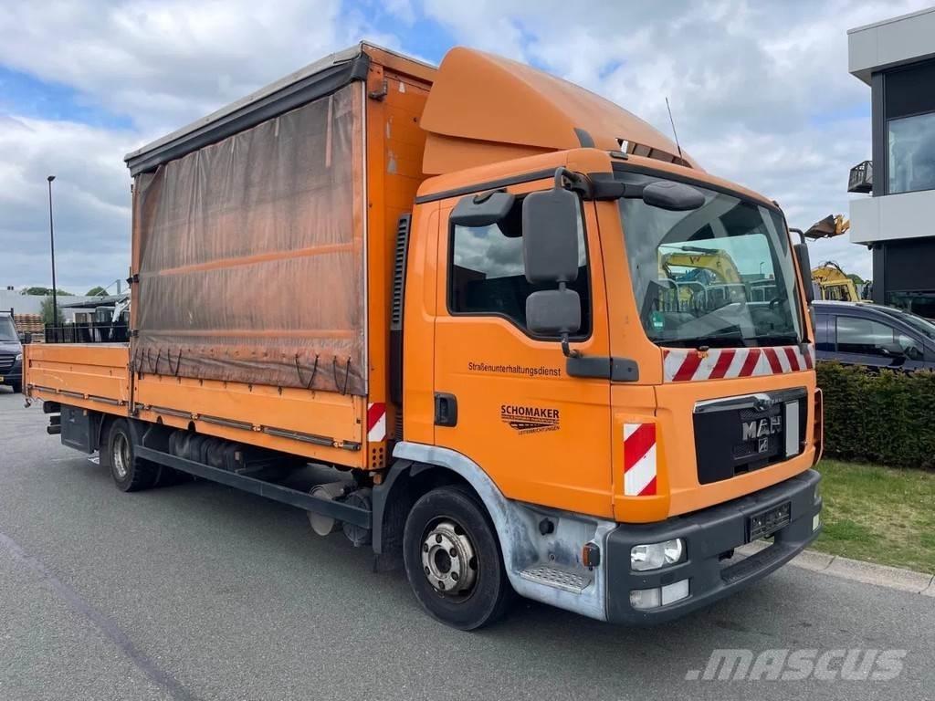 MAN TGL 8.220 Camiões estrado/caixa aberta