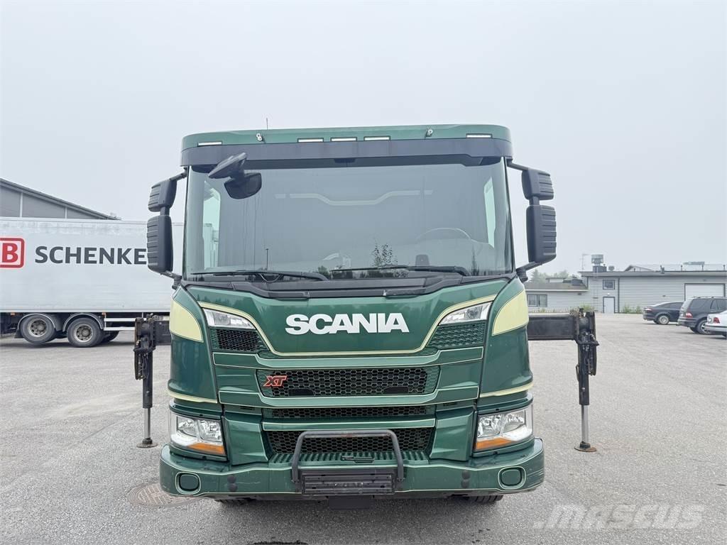 Scania P320 4x2 Camiões grua