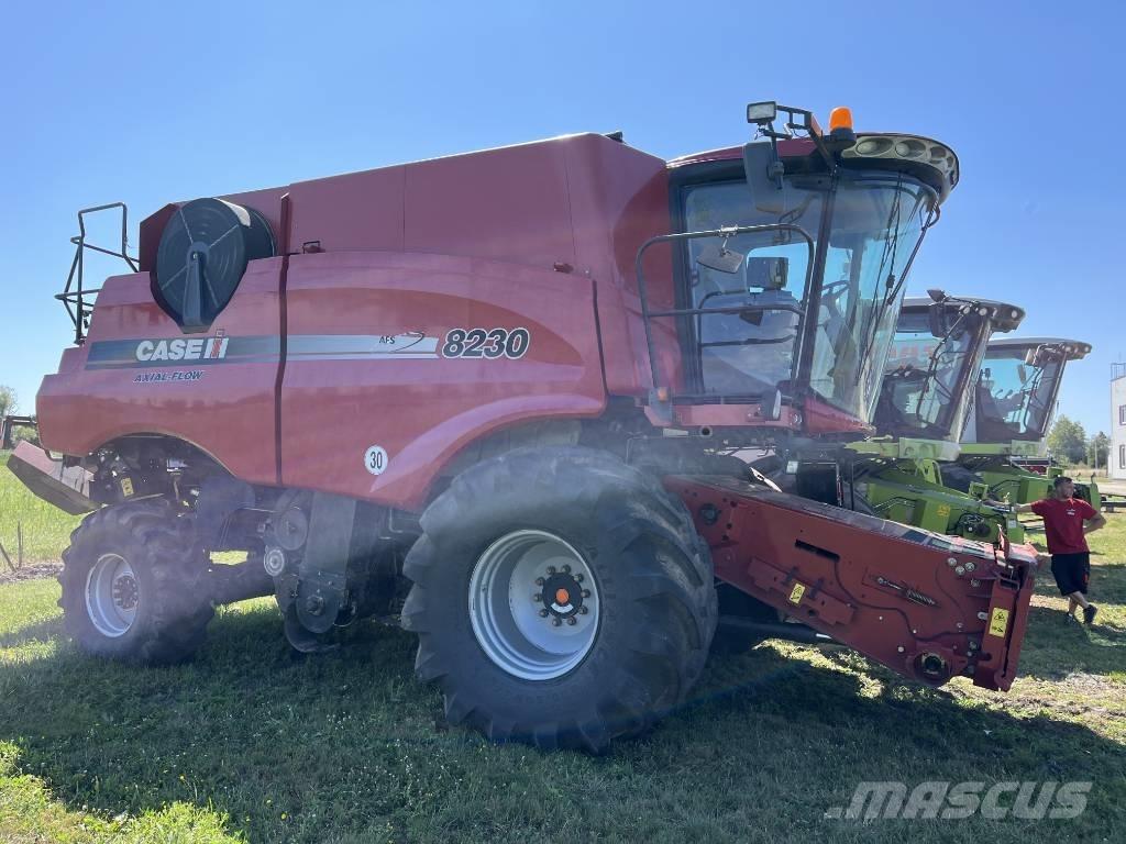 Case IH AF 8230 Ceifeiras debulhadoras