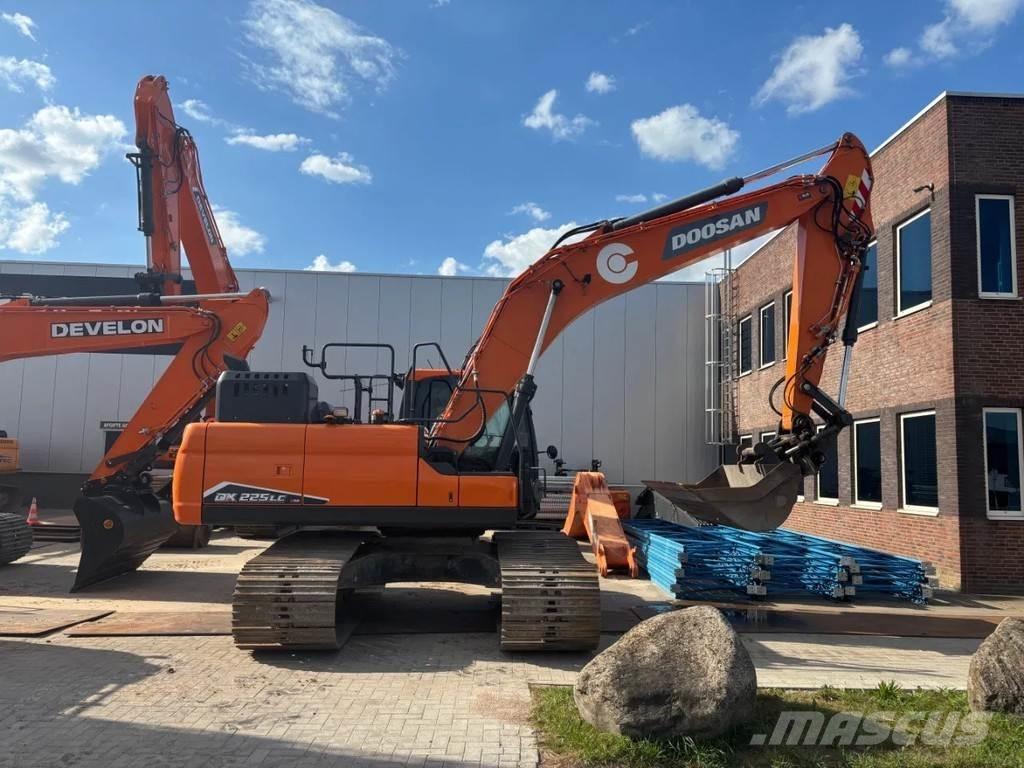 Doosan DX225LC-7 Escavadeiras de esteiras