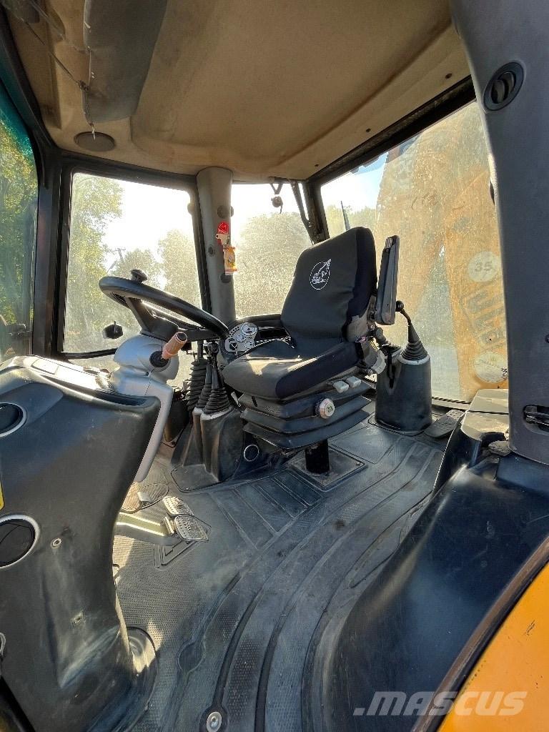 JCB 4 CX Retroescavadeiras