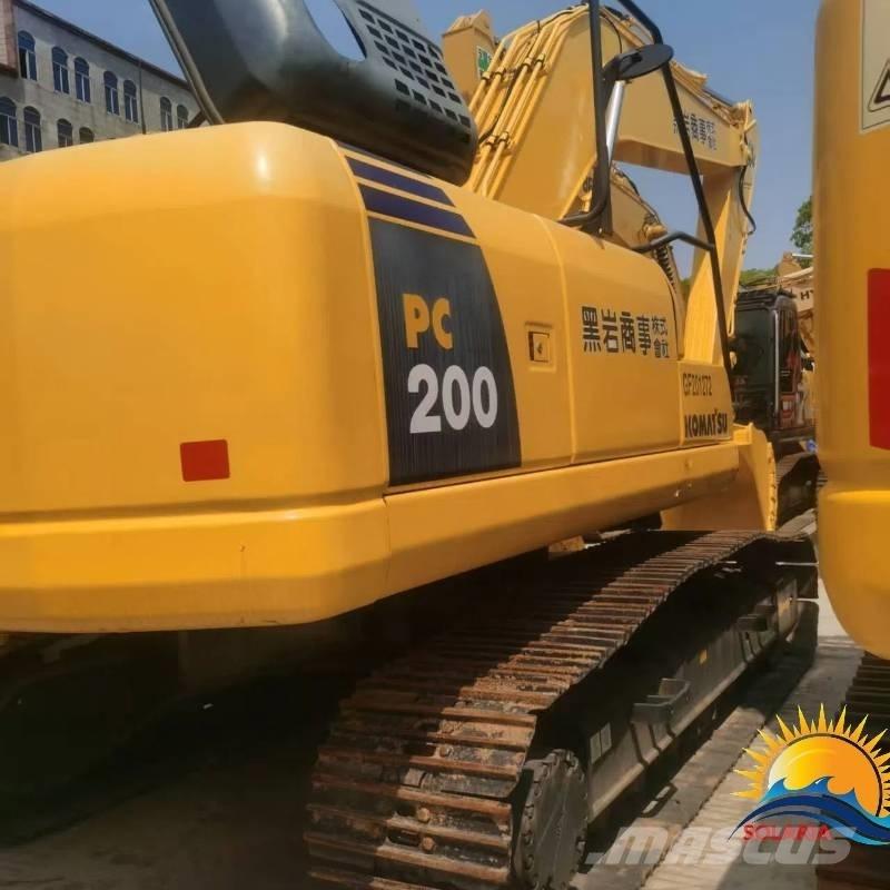 Komatsu PC 200-8 Escavadeiras de esteiras