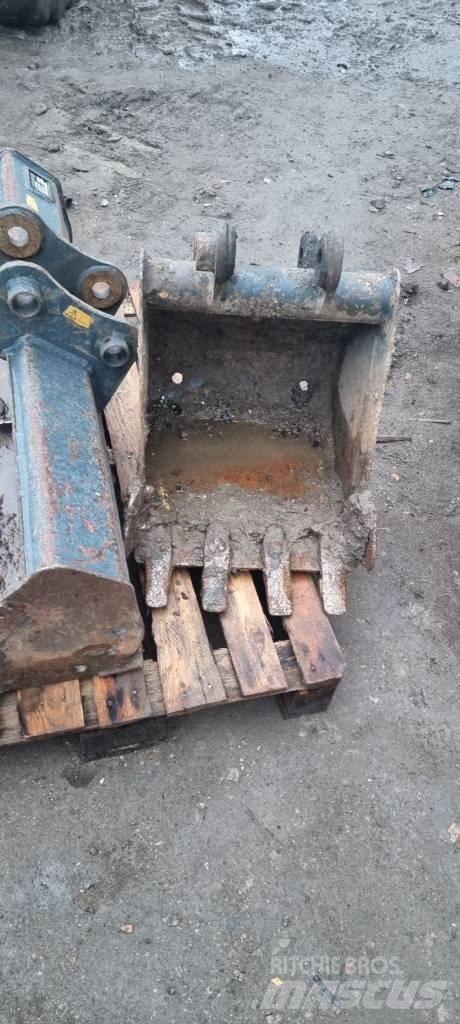 Hyundai R25Z-9AK Miniescavadeiras