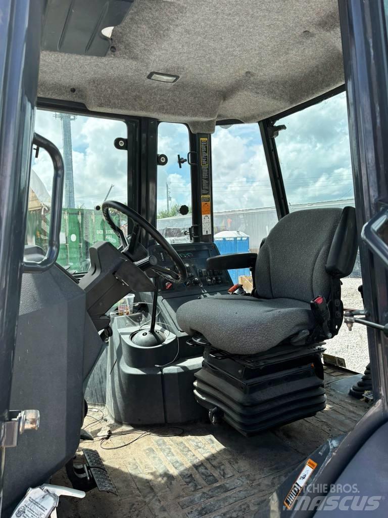 DEERE 310L EP Retroescavadeiras