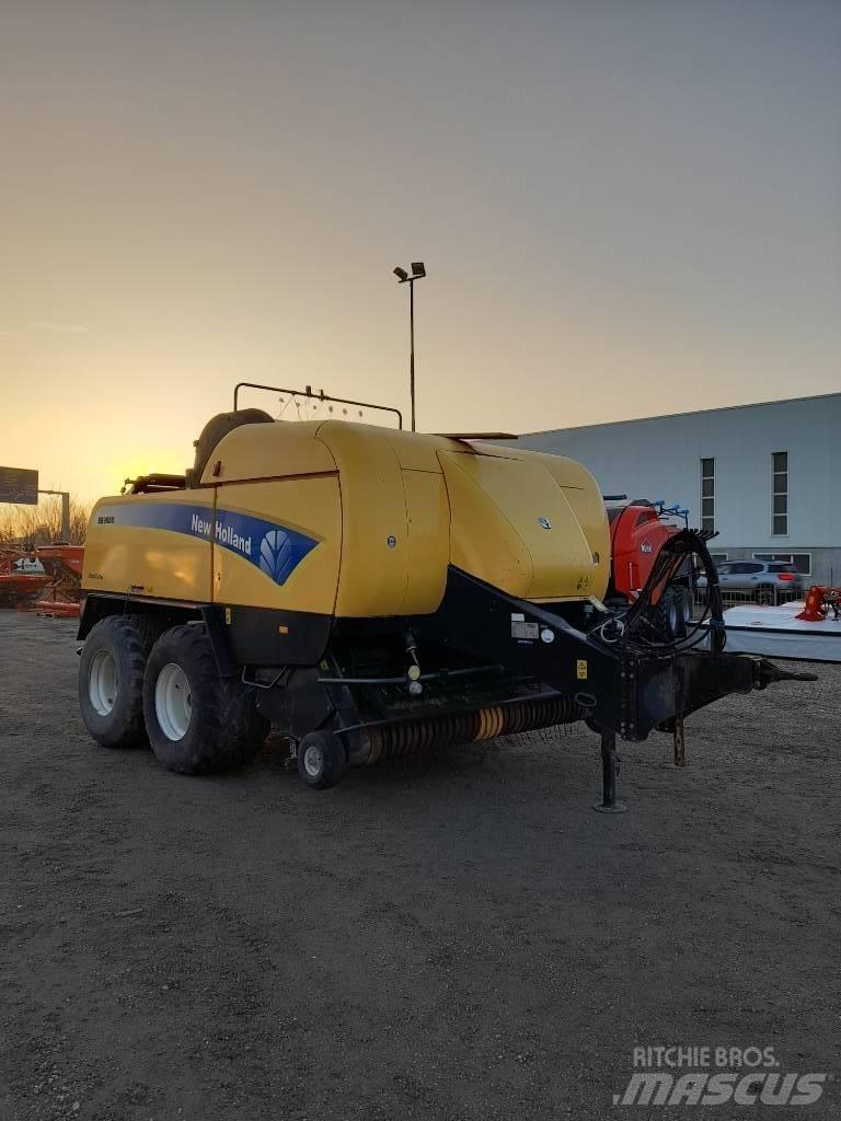 New Holland BB 9080 Enfardadeira de rolos