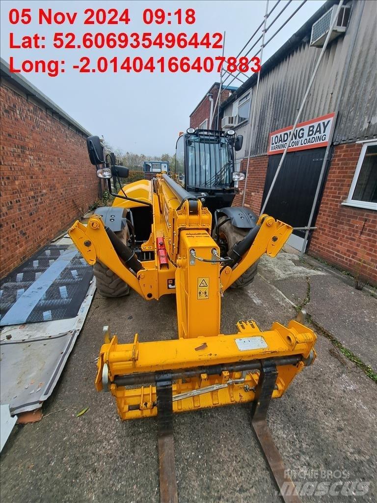 JCB 540-140 Manipulador telescópico