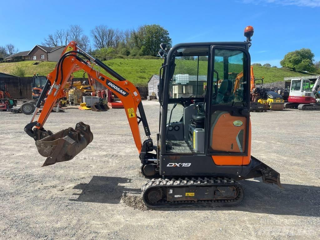 Doosan DX 19 Miniescavadeiras
