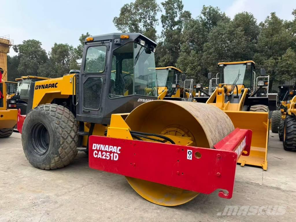 Dynapac CA251D Cilindros Compactadores monocilíndricos