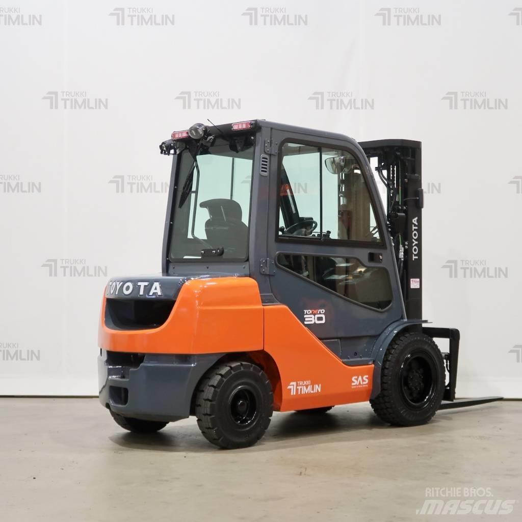 Toyota 02-8FDF30 Empilhadores Diesel