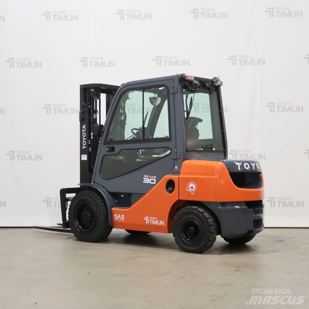 Toyota 02-8FDF30 Empilhadores Diesel