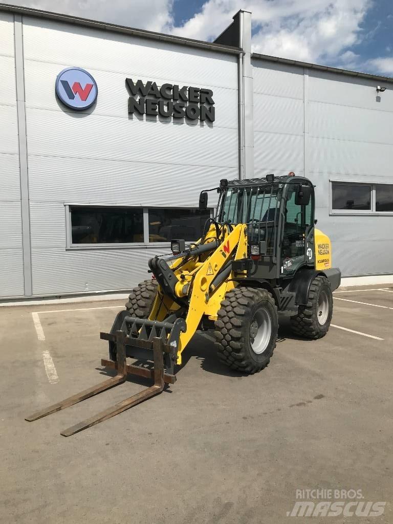 Wacker Neuson WL70 Carregadoras frontais e escavadoras