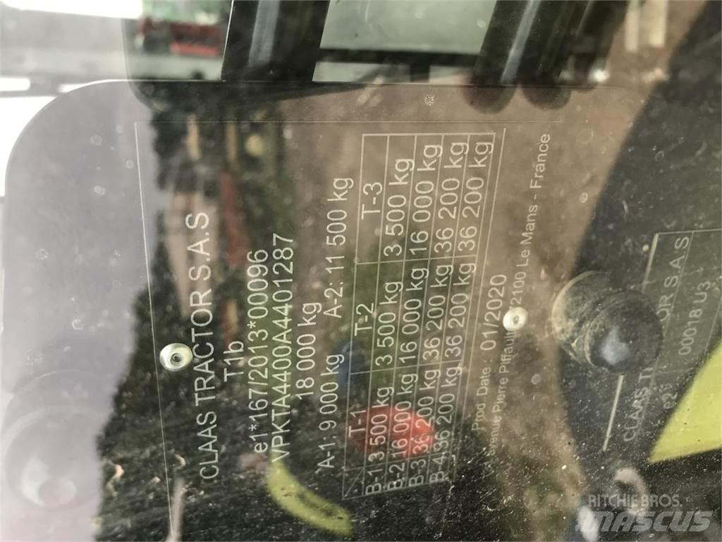 CLAAS Axion 920 Tratores Agrícolas usados