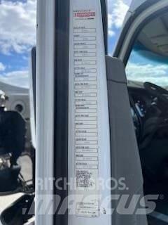 Kenworth T680 Cavalos Mecânicos