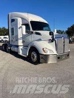 Kenworth T680 Cavalos Mecânicos
