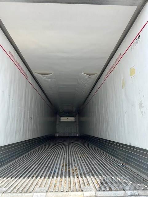 Utility 3000R Semi Reboques Isotérmicos