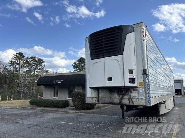 Utility 3000R Semi Reboques Isotérmicos