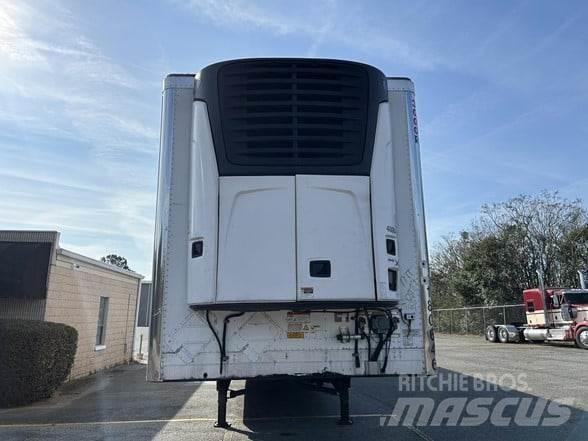 Utility 3000R Semi Reboques Isotérmicos