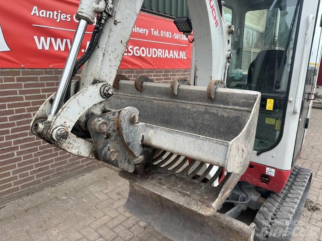 Takeuchi TB216 Miniescavadeiras