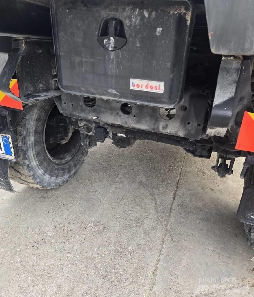 Unimog U20 Carrinhas caixa basculante