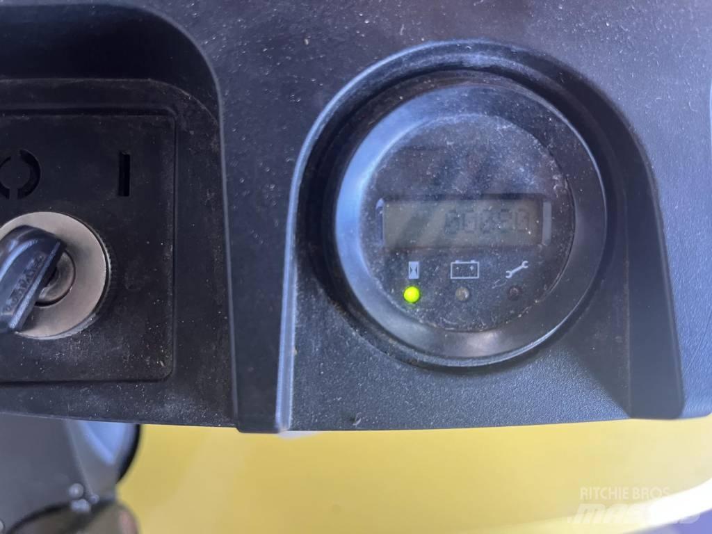 Hyster S1.4 Empilhador para operador externo