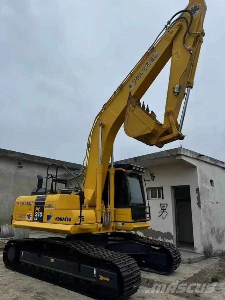 Komatsu 210LC-8 Escavadeiras de esteiras