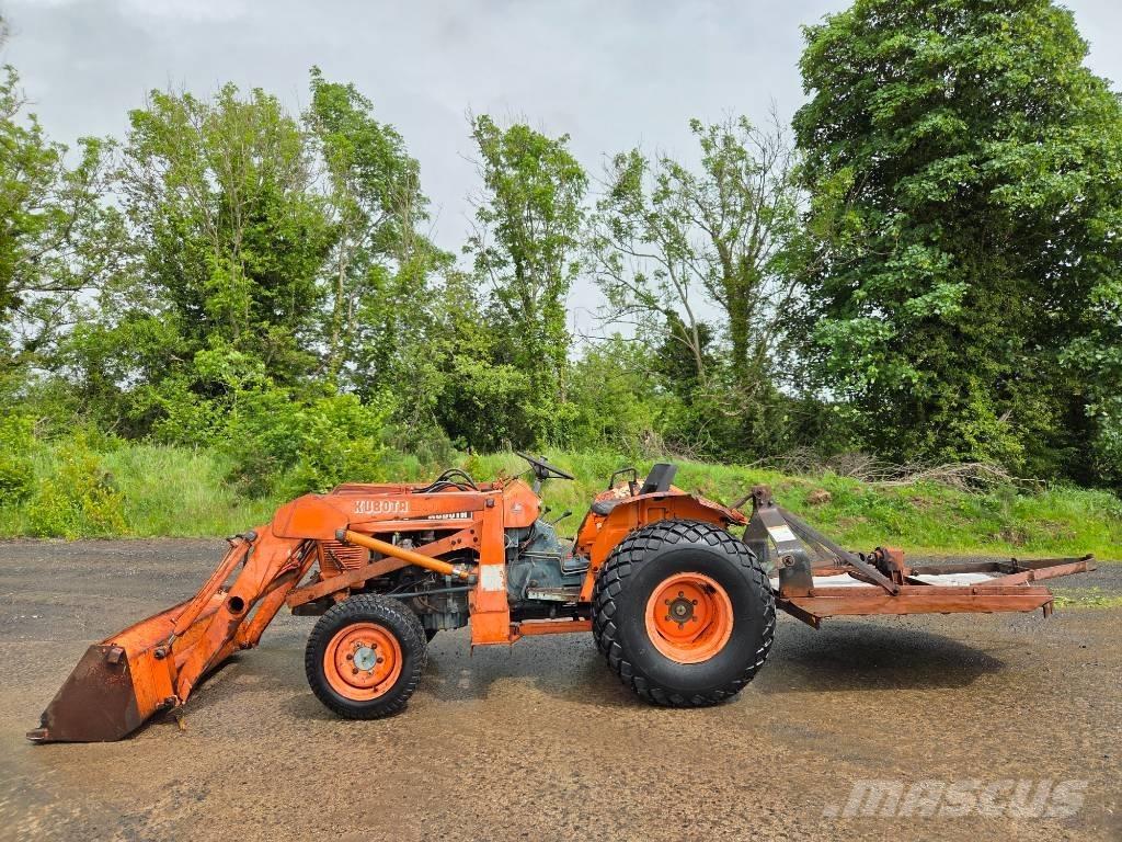 Kubota L 235 Tractores compactos