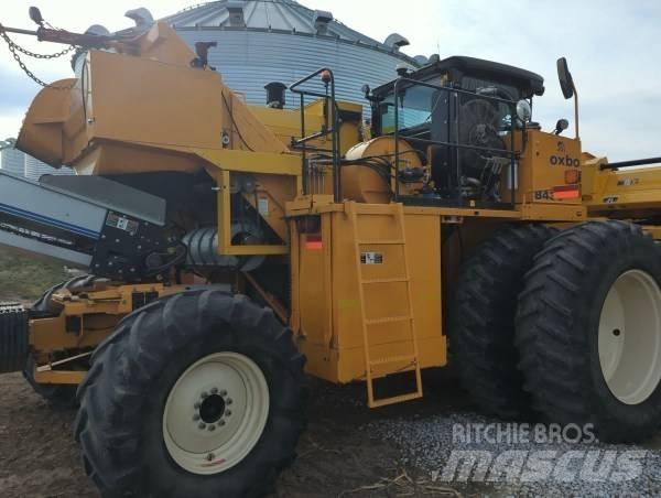 Oxbo 8345 Picker Outro equipamento de ceifa