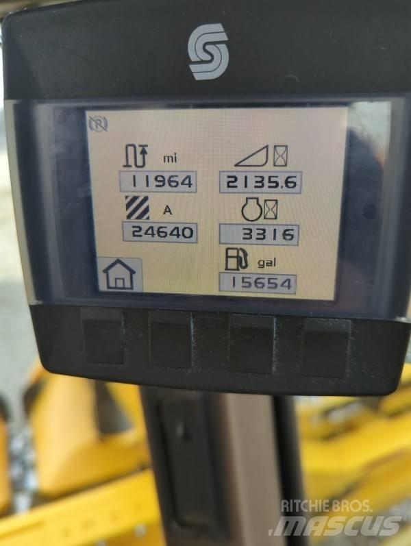 Oxbo 8345 Picker Outro equipamento de ceifa