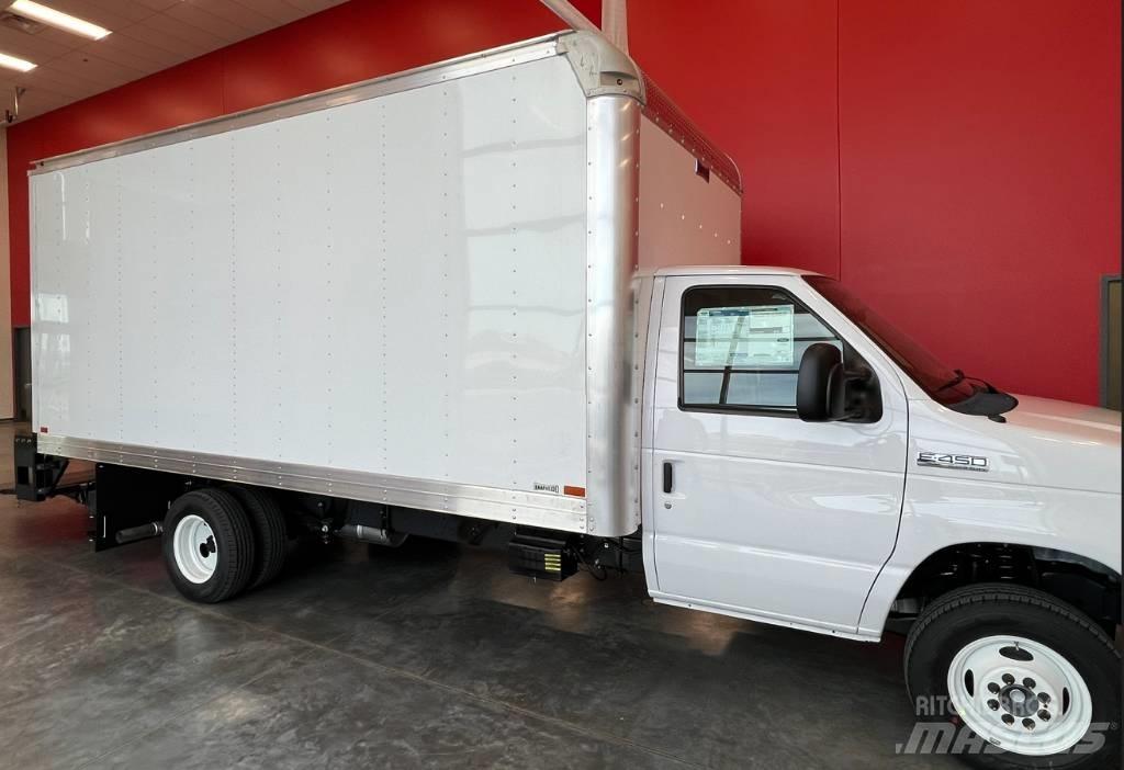 Ford E 450 Caminhões de caixa fechada