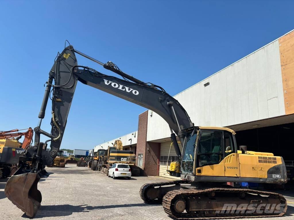 Volvo EC 240 C L Escavadeiras de esteiras