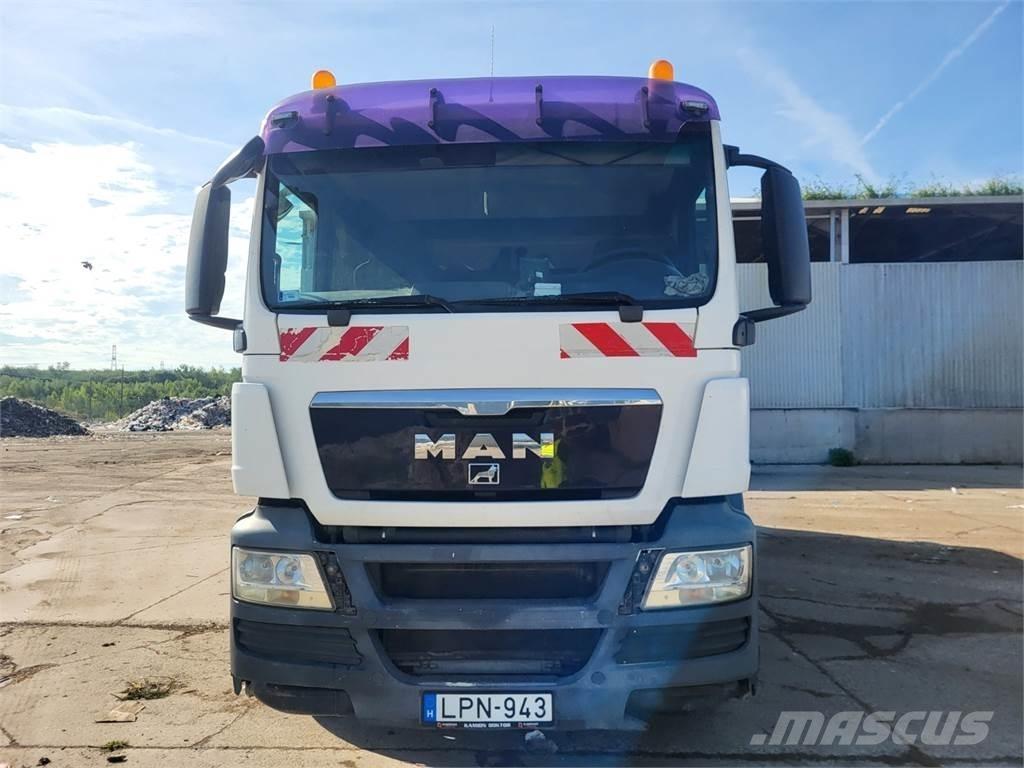 MAN TGS 28.320 6X2 Camiões de chassis e cabine