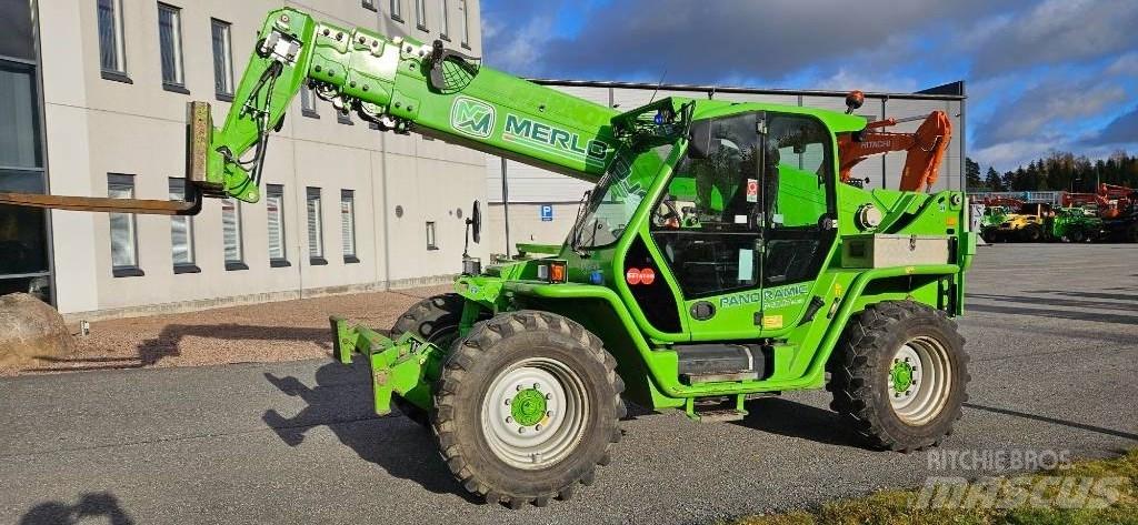 Merlo P40.17PLUS Manipulador telescópico