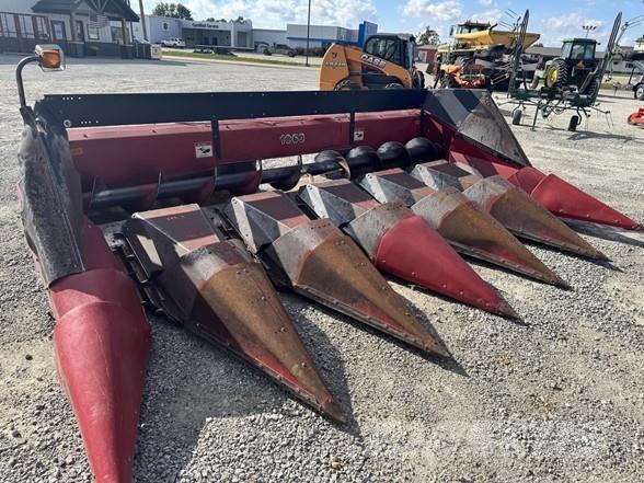 Case IH 1063 Ceifeiras debulhadoras compactas