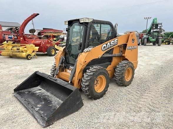 CASE SR220 Minicarregadeiras