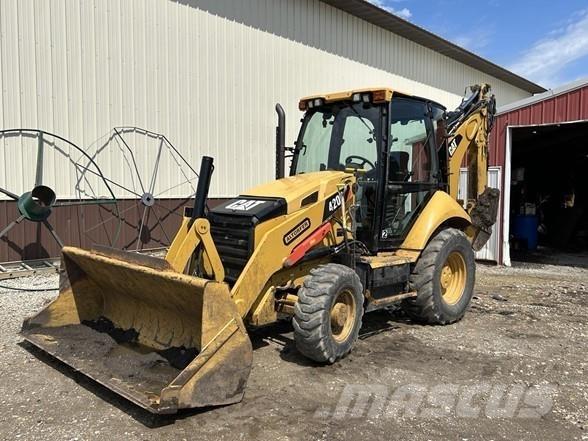 CAT 420F Retroescavadeiras