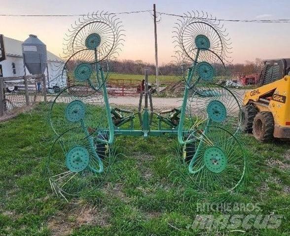 John Deere 702 Ancinho virador