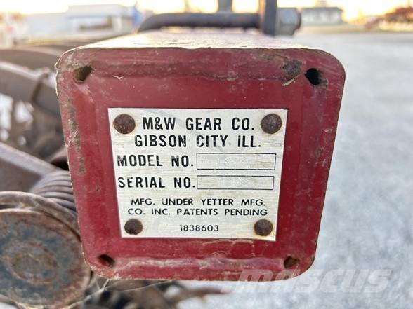 M&W 1815MT Outras máquinas de lavoura e acessórios