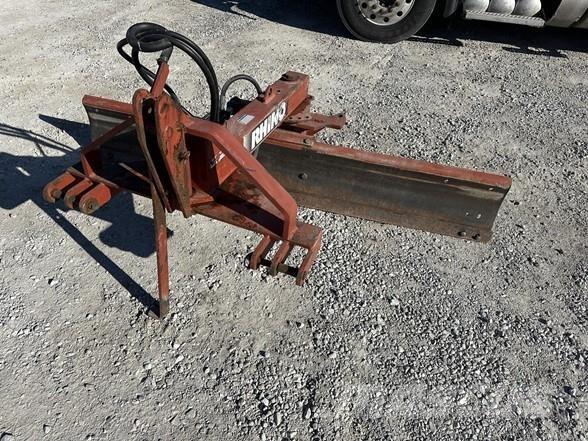 Rhino R800 Outros acessórios de tractores