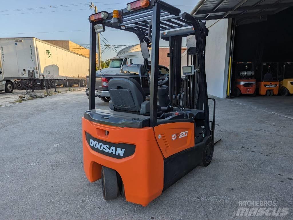 Doosan B 20 T-7 Empilhadores eléctricos