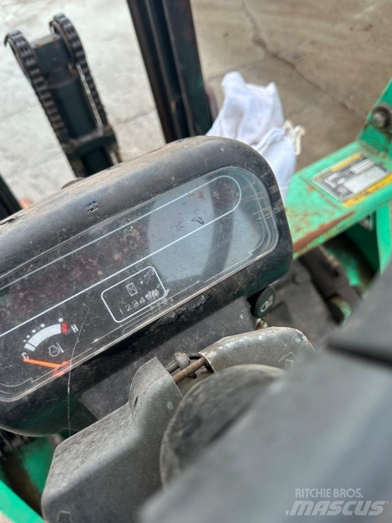 Mitsubishi FG 15 Empilhadores a gás