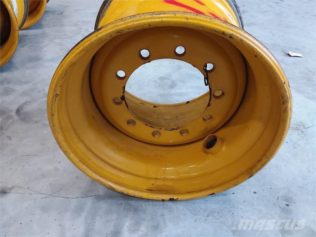 Rottne H11 20x24,5 Pneus