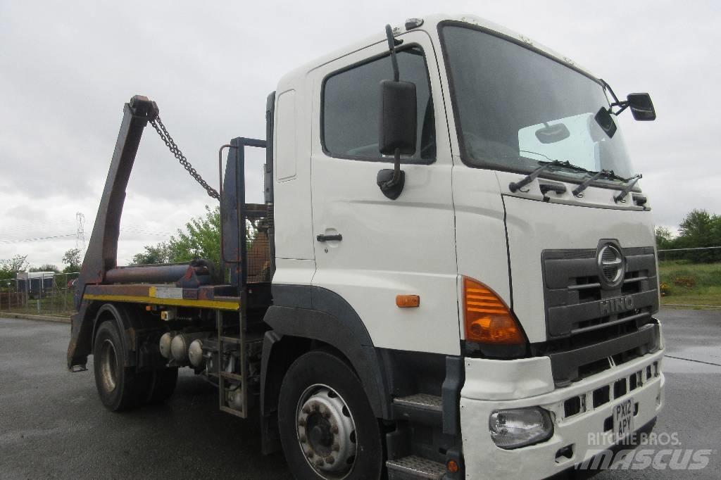 HINO 700 Camiões multibenne