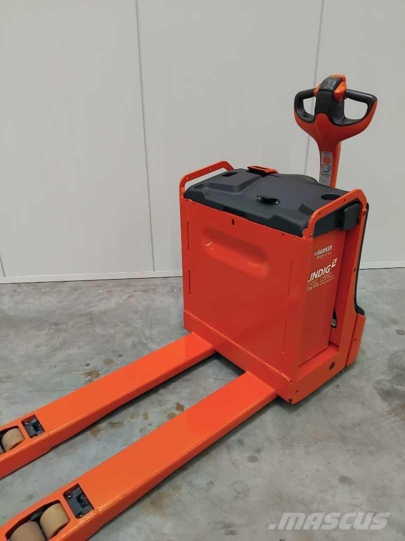 Linde T18 Empilhador para operador externo