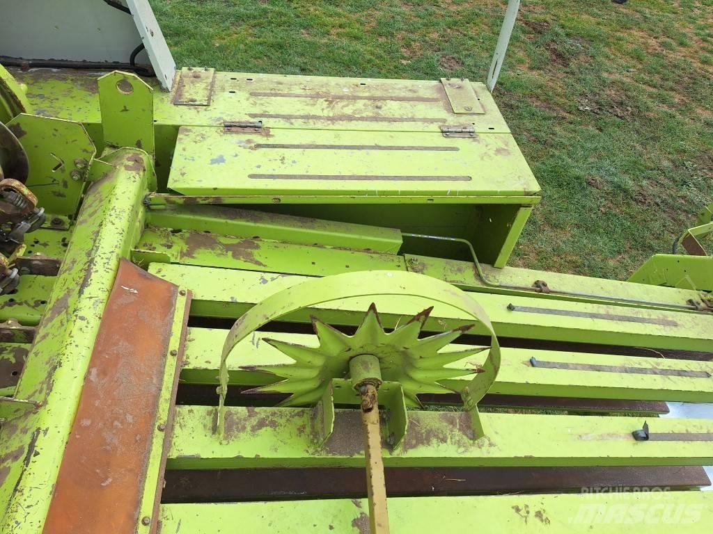 CLAAS Quadrant 1200 Enfardadeira de fardos quadrados