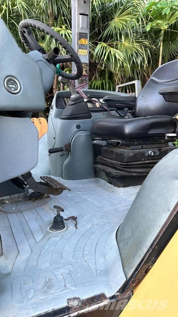 CAT 420 D IT Retroescavadeiras