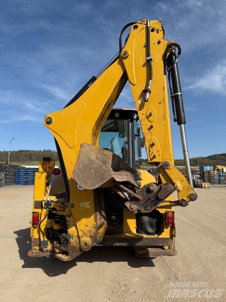 CAT 427 F 2 Retroescavadeiras