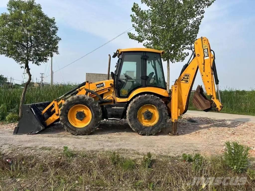 JCB 4 CX Retroescavadeiras