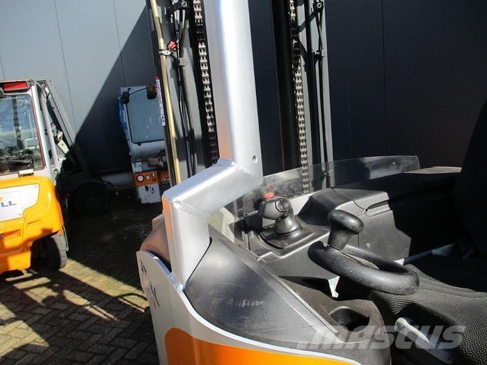 Still FM X12 N Empilhadores Elevadores