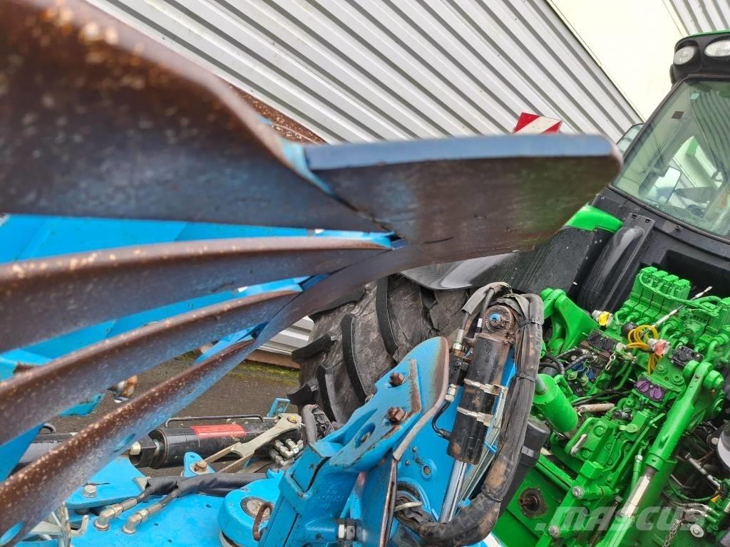 Lemken JUWEL 7 Charruas reversíveis