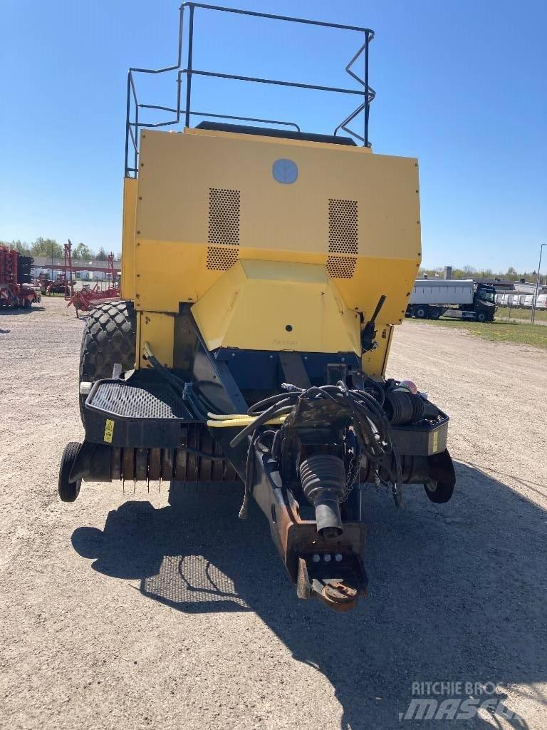 New Holland BB 980 Enfardadeira de fardos quadrados